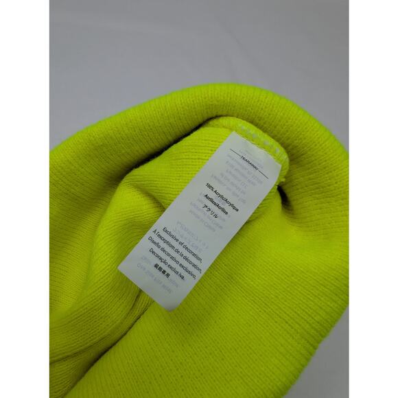 Dickies Logo Cuffed Skully Beanie Hat Neon One Size - Picture 3 of 4